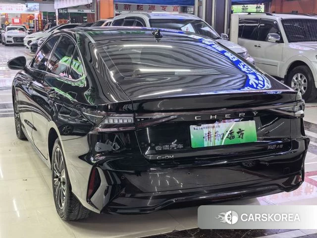 Chery Fengyun Fengyun A8 id 4208859 из Китая 7