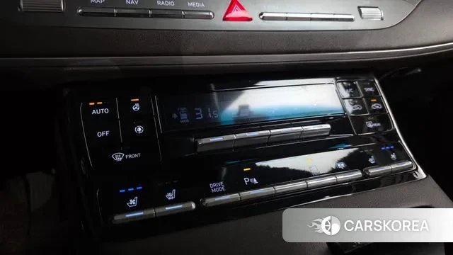 Hyundai The New Grandeur IG id 3747316 из Кореи 7