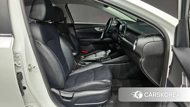 Kia Come New K3 id 3936852 из Кореи 7