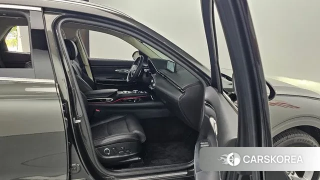 Genesis GV70 id 3179927 из Кореи 7