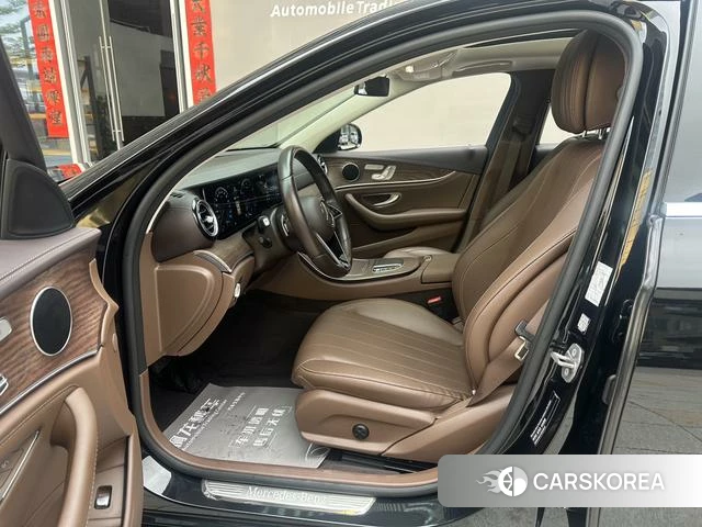 Mercedes-Benz E-class id 4260862 из Китая 7