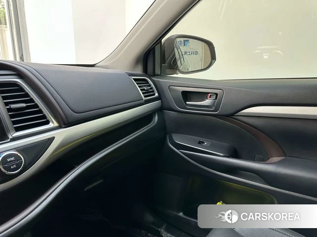 Toyota Highlander id 4242405 из Китая 7