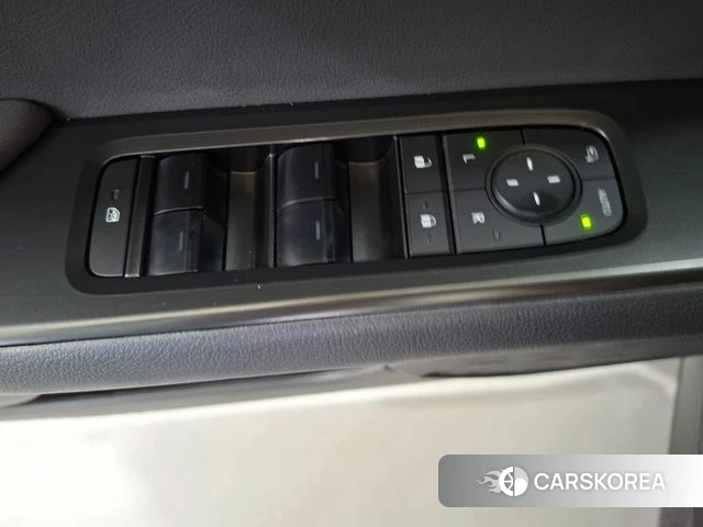 Lexus UX300h id 4635253 из Кореи 7
