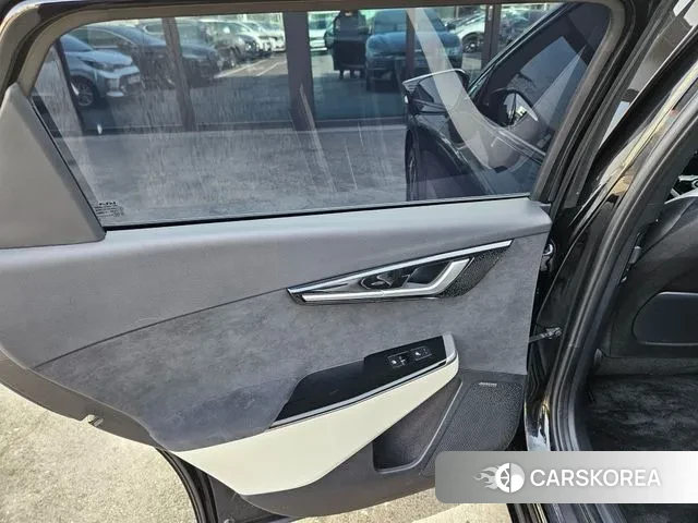 Kia EV6 id 3695346 из Кореи 7