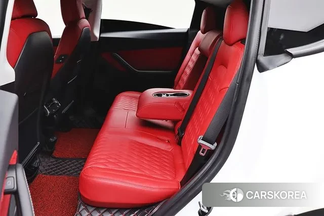 Tesla Model Y id 3143830 из Кореи 7