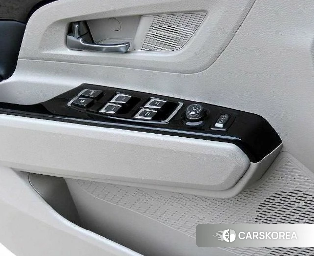 Ssangyong Beautiful Korando id 4178333 из Кореи 7