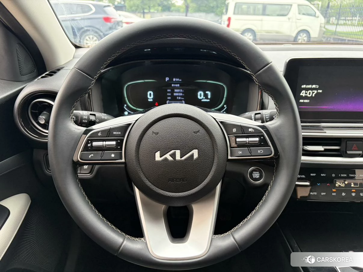Kia K3 id 4493154 из Китая 7