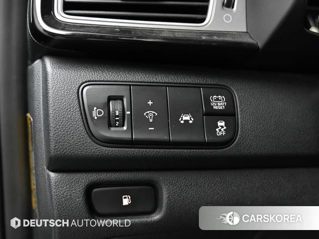 Kia Niro id 3955714 из Кореи 7