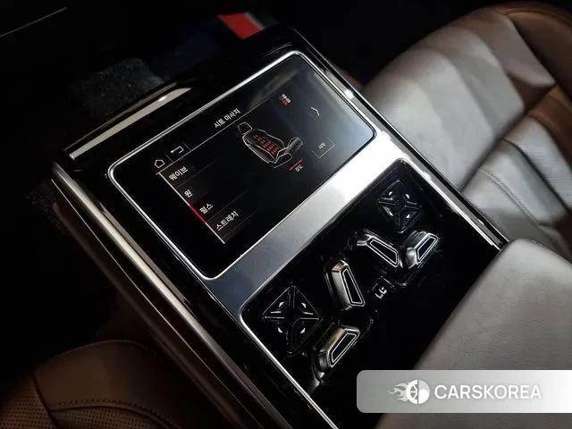 Audi A8 (D5) id 3534217 из Кореи 7