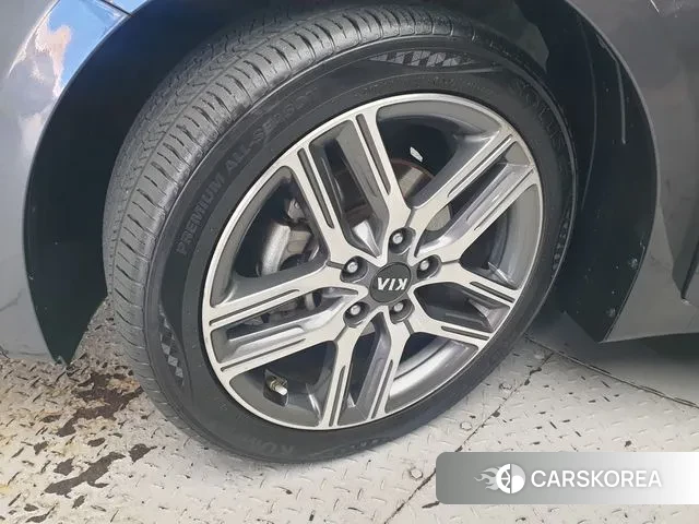 Kia Come New K3 id 3627173 из Кореи 7