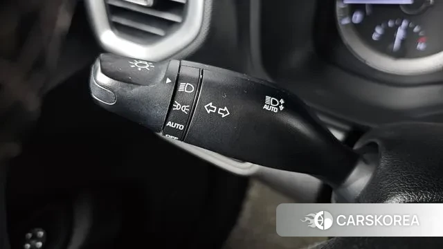 Hyundai Venue id 3748136 из Кореи 7