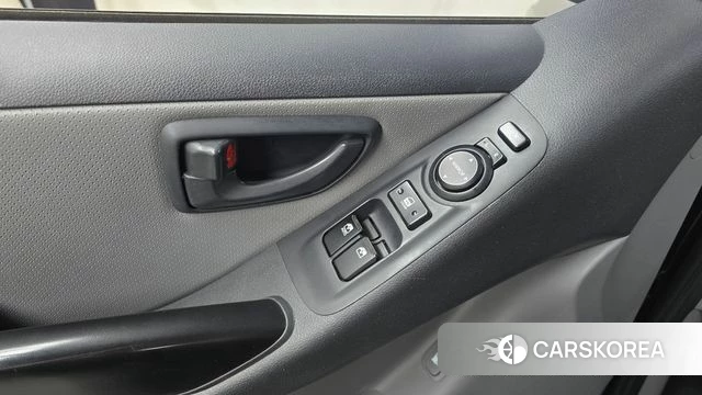 Hyundai The New Grand Starex id 4310135 из Кореи 7