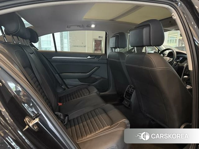 Volkswagen Magotan id 4342289 из Китая 7
