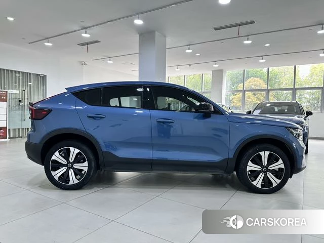 Volvo C40 EV id 3919314 из Китая 7