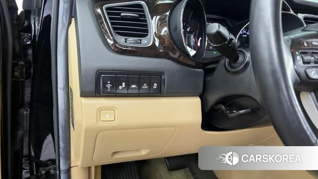 Kia The New Carnival id 3966506 из Кореи 7