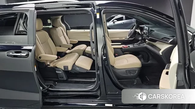 Toyota Sienna 4th Generation id 3684485 из Кореи 7