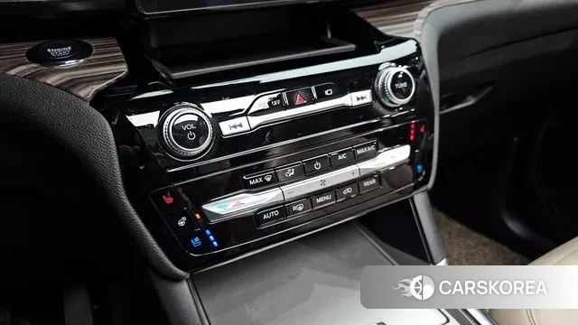 Ford Explorer 6th Generation id 3383937 из Кореи 7