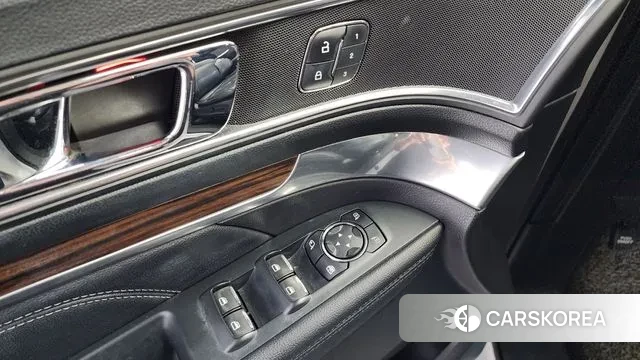 Ford Explorer id 3045271 из Кореи 7