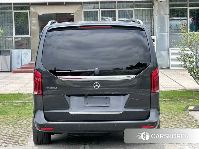 Mercedes-Benz V-class id 4277632 из Китая 7