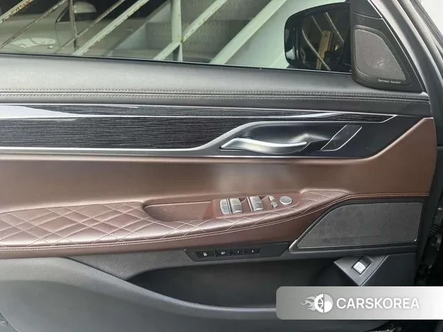 BMW 7 Series (G11) id 3686464 из Кореи 7