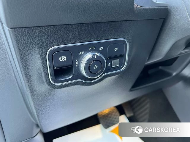 Mercedes-Benz GLB id 4228472 из Китая 7
