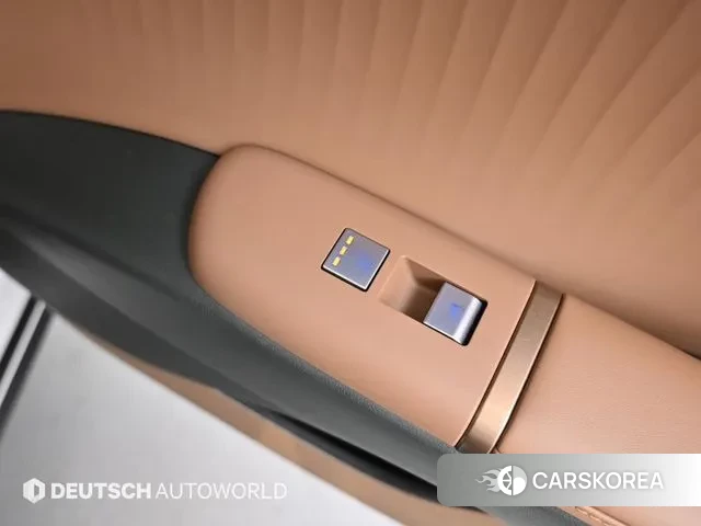 Hyundai Grandeur Hybrid (GN7) id 3305026 из Кореи 7