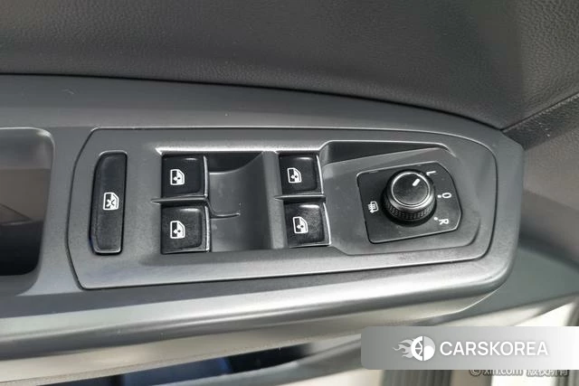 Volkswagen Tourang id 4210572 из Китая 7