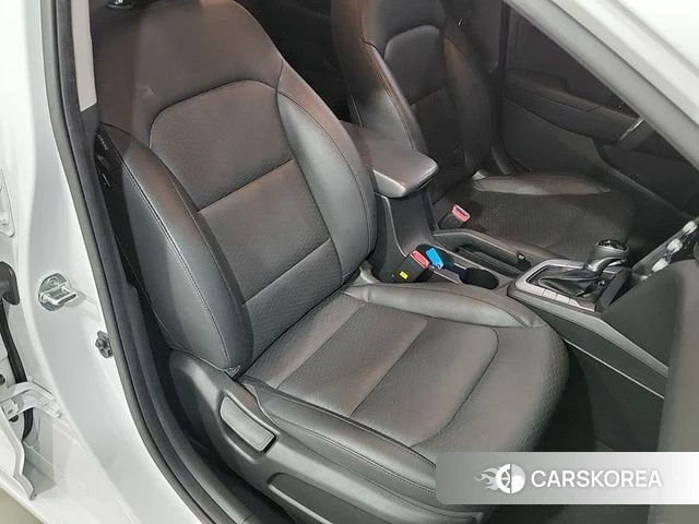 Hyundai The New Avante AD id 3853198 из Кореи 7