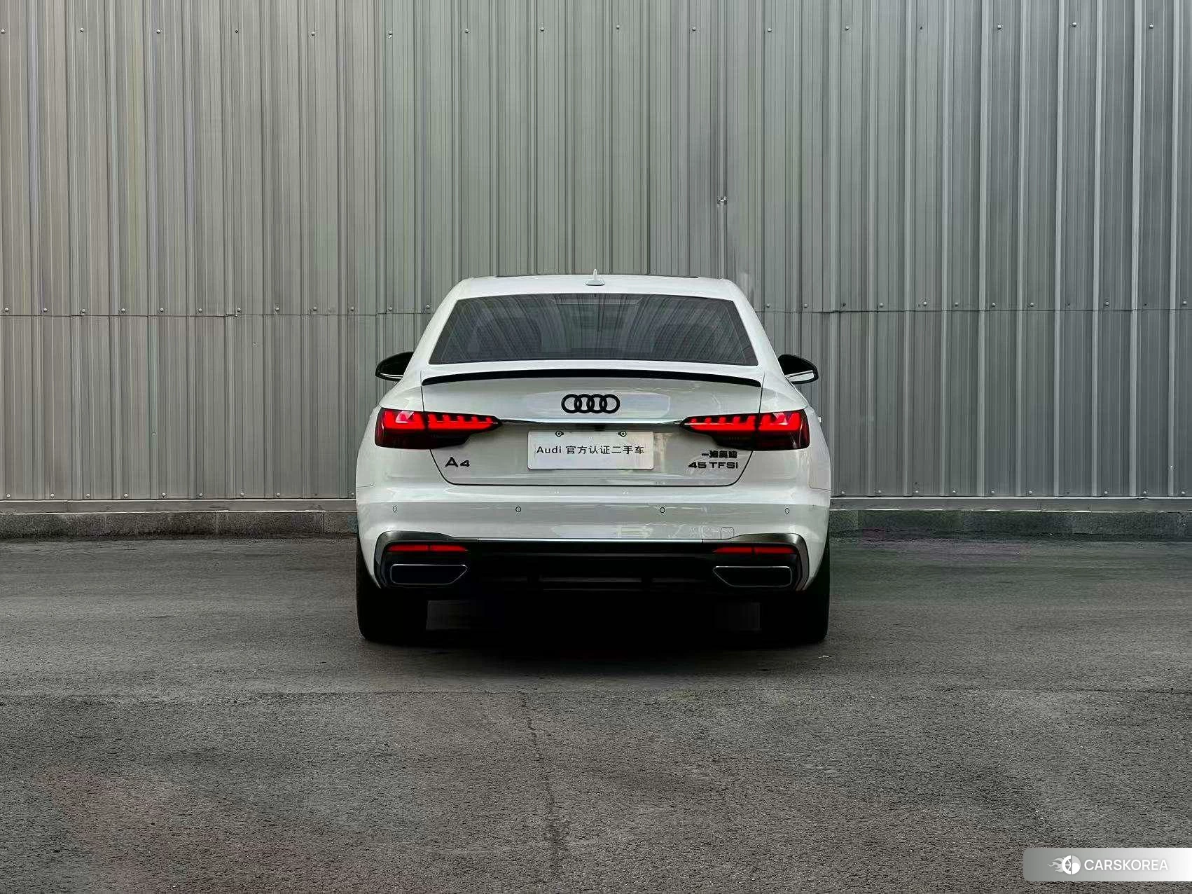 Audi A4L id 4487318 из Китая 7