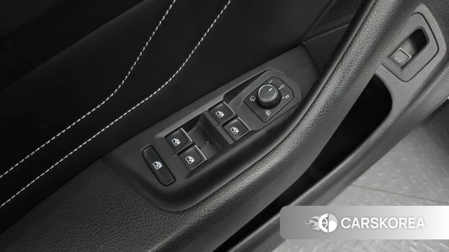 Volkswagen Passat GT (B8) id 3934783 из Кореи 7