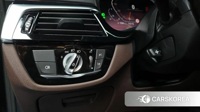 BMW 6 Series GT (G32) id 3965206 из Кореи 7