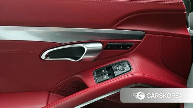 Porsche 718 Boxster id 3306590 из Кореи 7