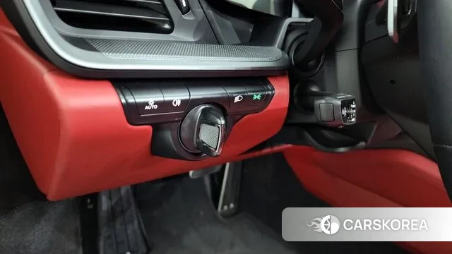 Porsche 911(992) id 3021833 из Кореи 7