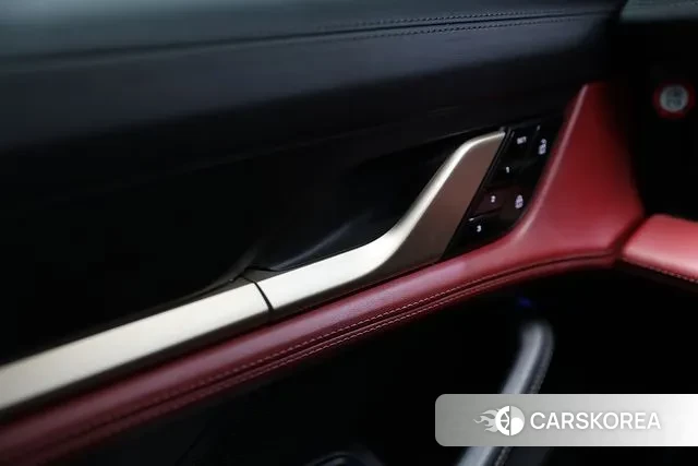 Porsche Taycan id 3371020 из Кореи 7