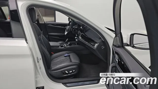 BMW 5 Series (G30) id 2753302 из Кореи 7