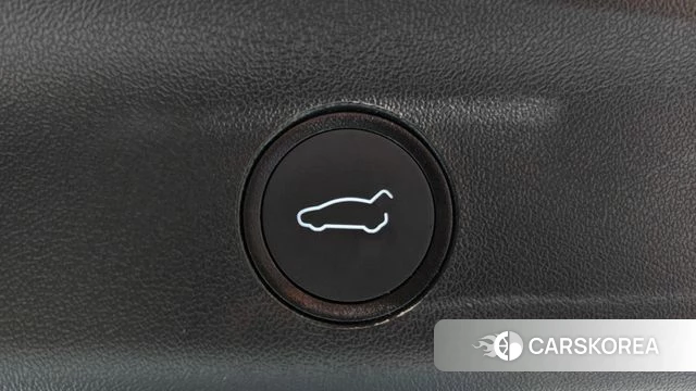 Tesla Model Y id 4381778 из Кореи 7