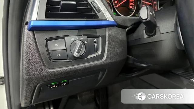 BMW 3 Series (F30) id 3789782 из Кореи 7