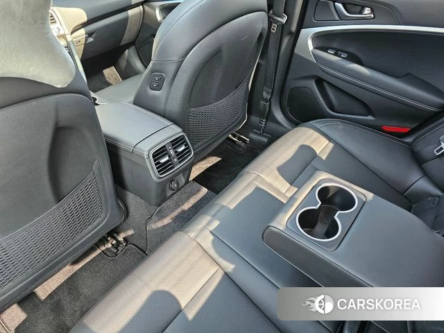 Genesis G70 id 3813486 из Кореи 7