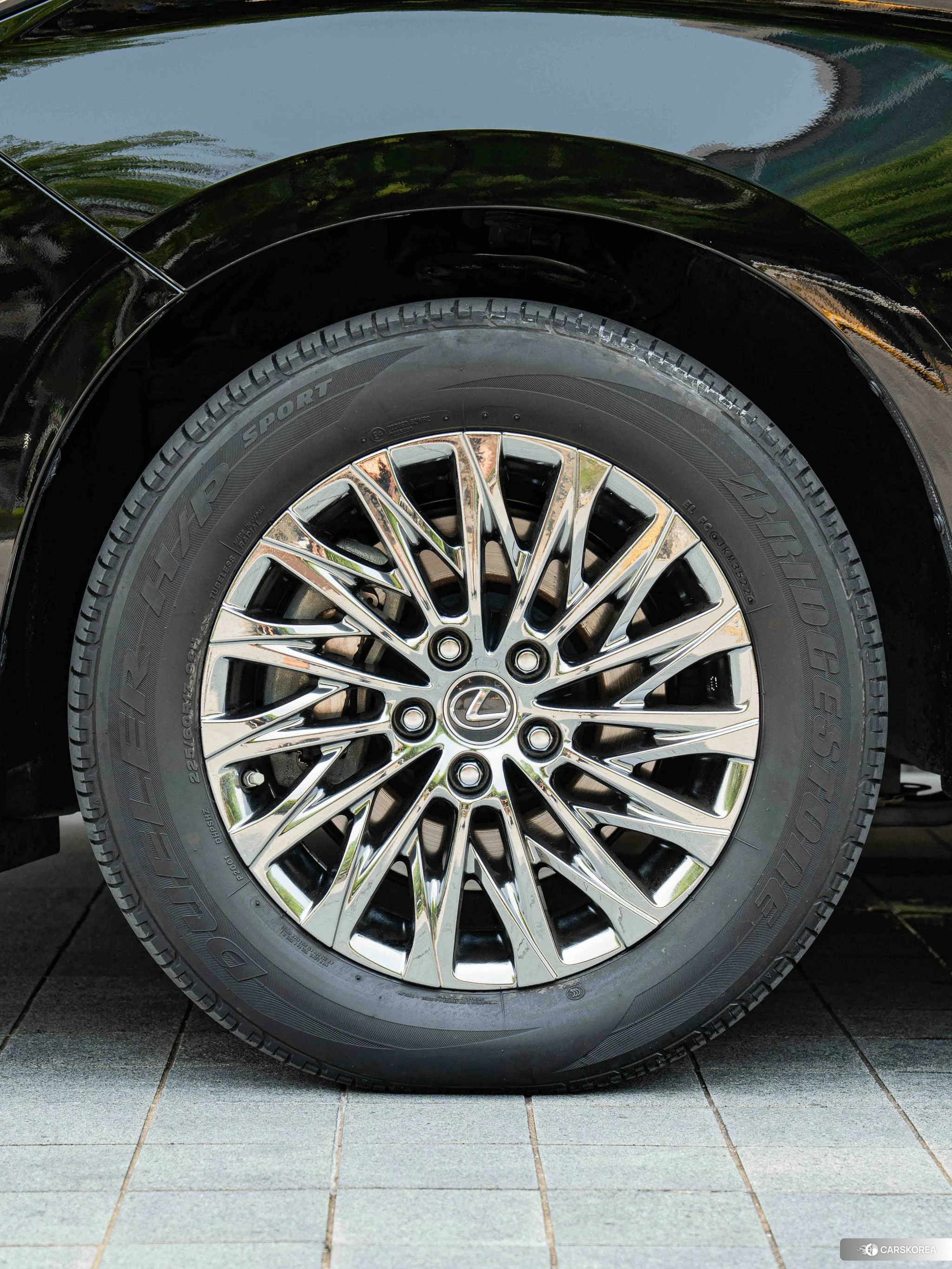 Lexus LM id 4512430 из Китая 7