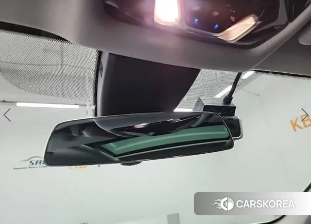 BMW 1 Series (F40) id 3264127 из Кореи 7