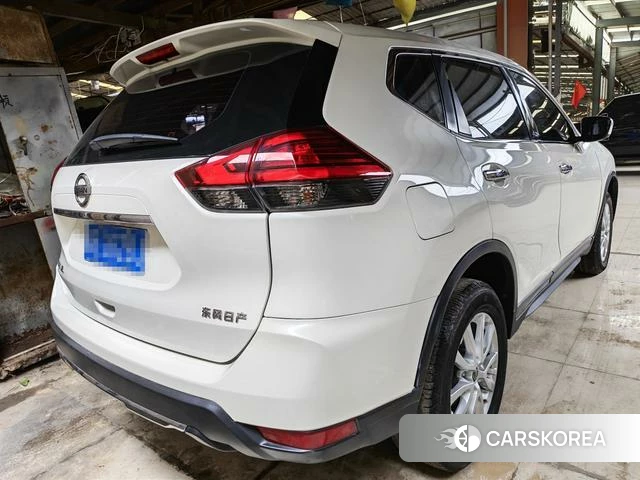 Nissan Qijun id 4313922 из Китая 7