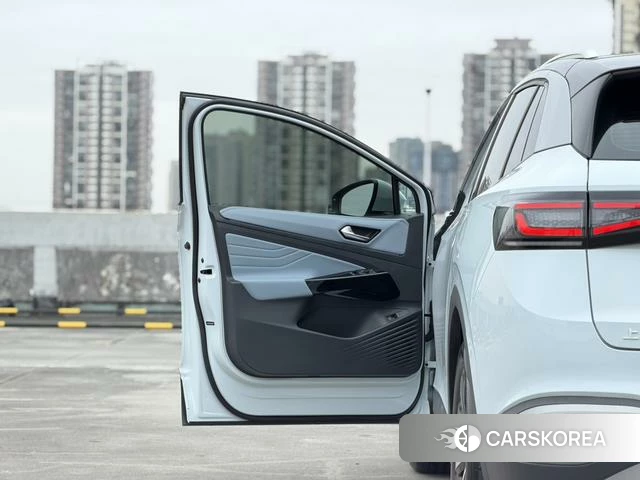 Volkswagen ID.4 X id 4392041 из Китая 7