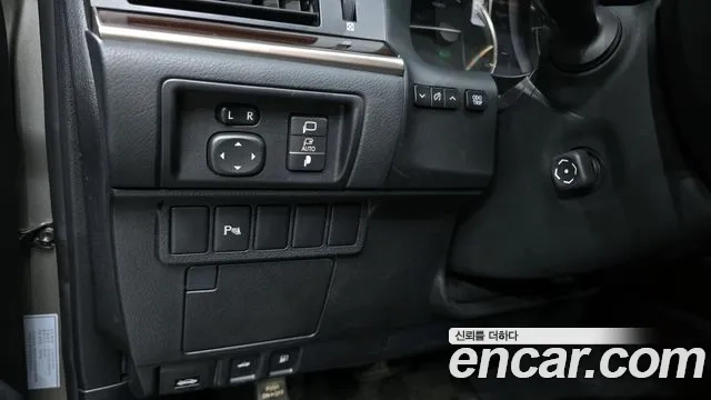 Lexus New ES300h id 2860577 из Кореи 7