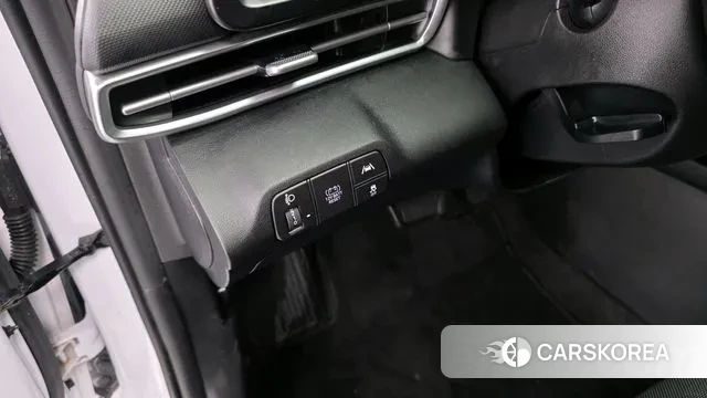 Hyundai Avante Hybrid (CN7) id 3290815 из Кореи 7