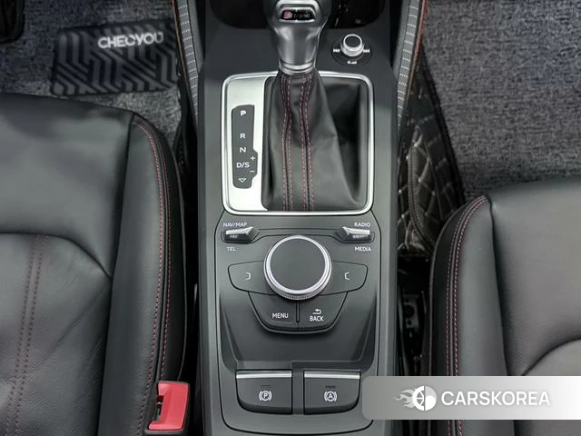 Audi Q2L id 4301152 из Китая 7