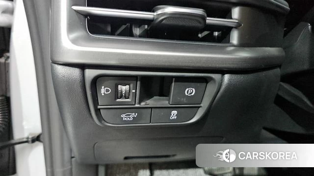 Hyundai Grandeur (GN7) id 4433356 из Кореи 7