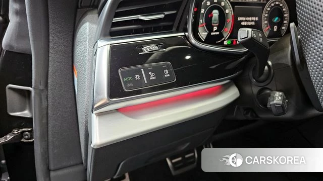 Audi Q8 (4M) id 4194602 из Кореи 7