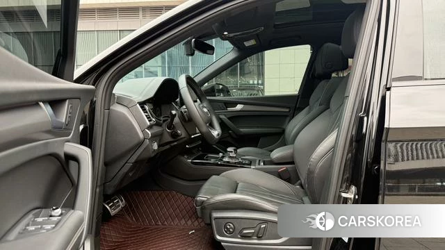Audi Q5L id 4314516 из Китая 7