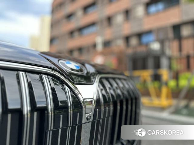 BMW 7 series id 4393273 из Китая 7
