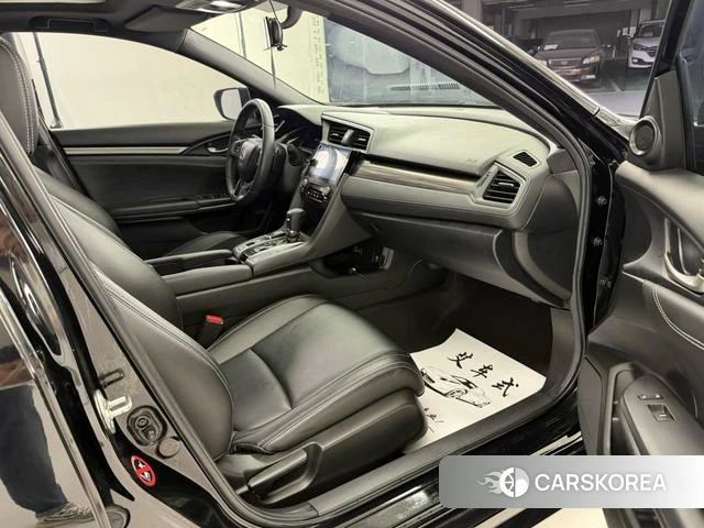 Honda Civic id 4279151 из Китая 7